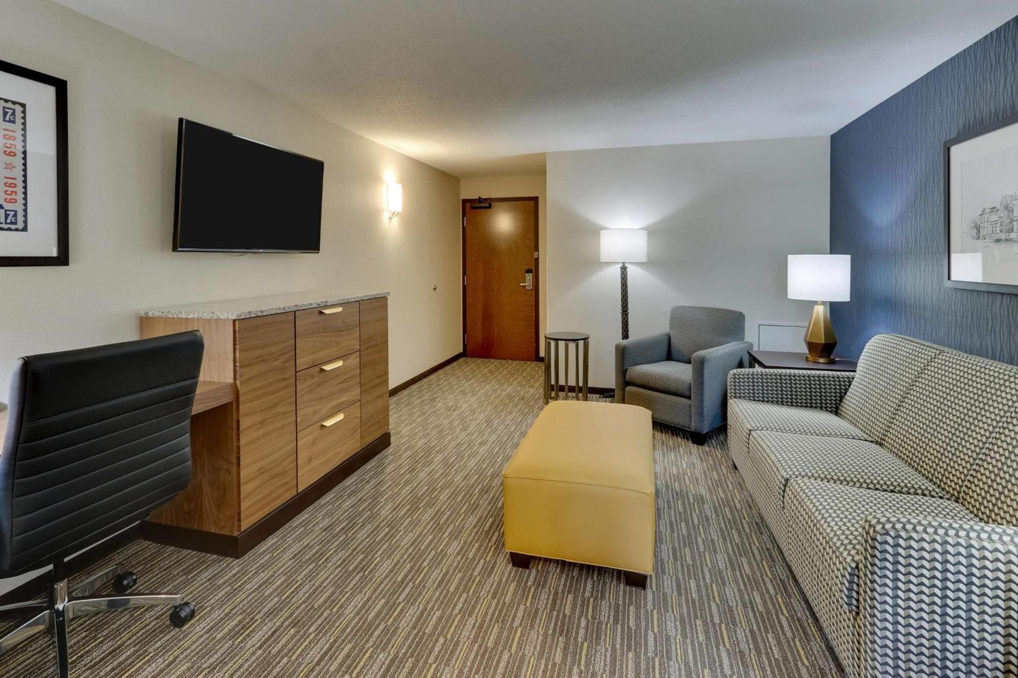 Drury Inn & Suites Lafayette In Eksteriør billede
